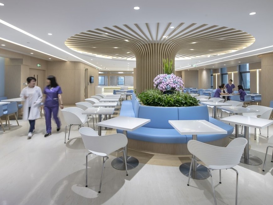 上海和睦家新城醫院鋁方通天花板項目